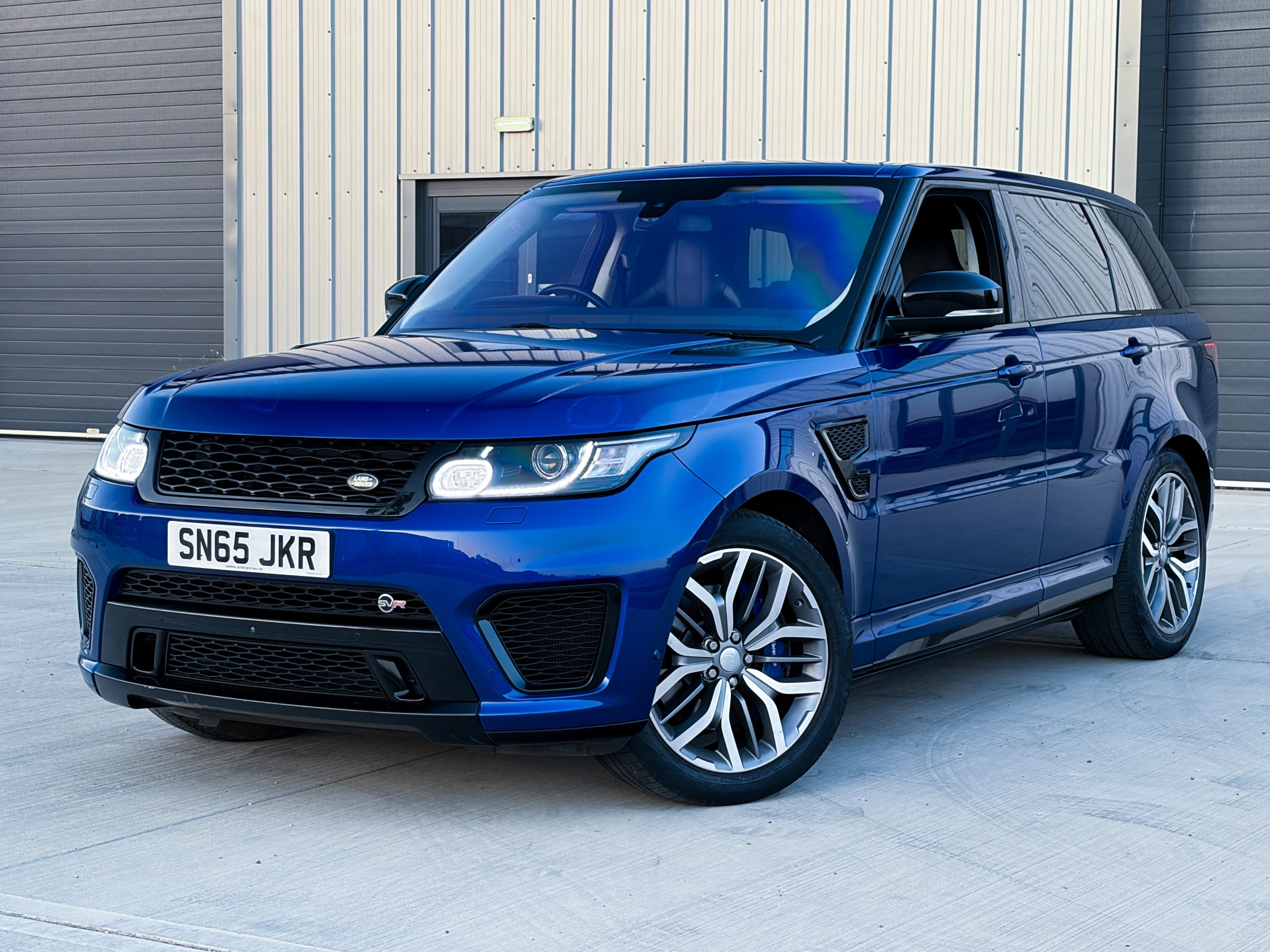 Land Rover Range Rover Sport SVR