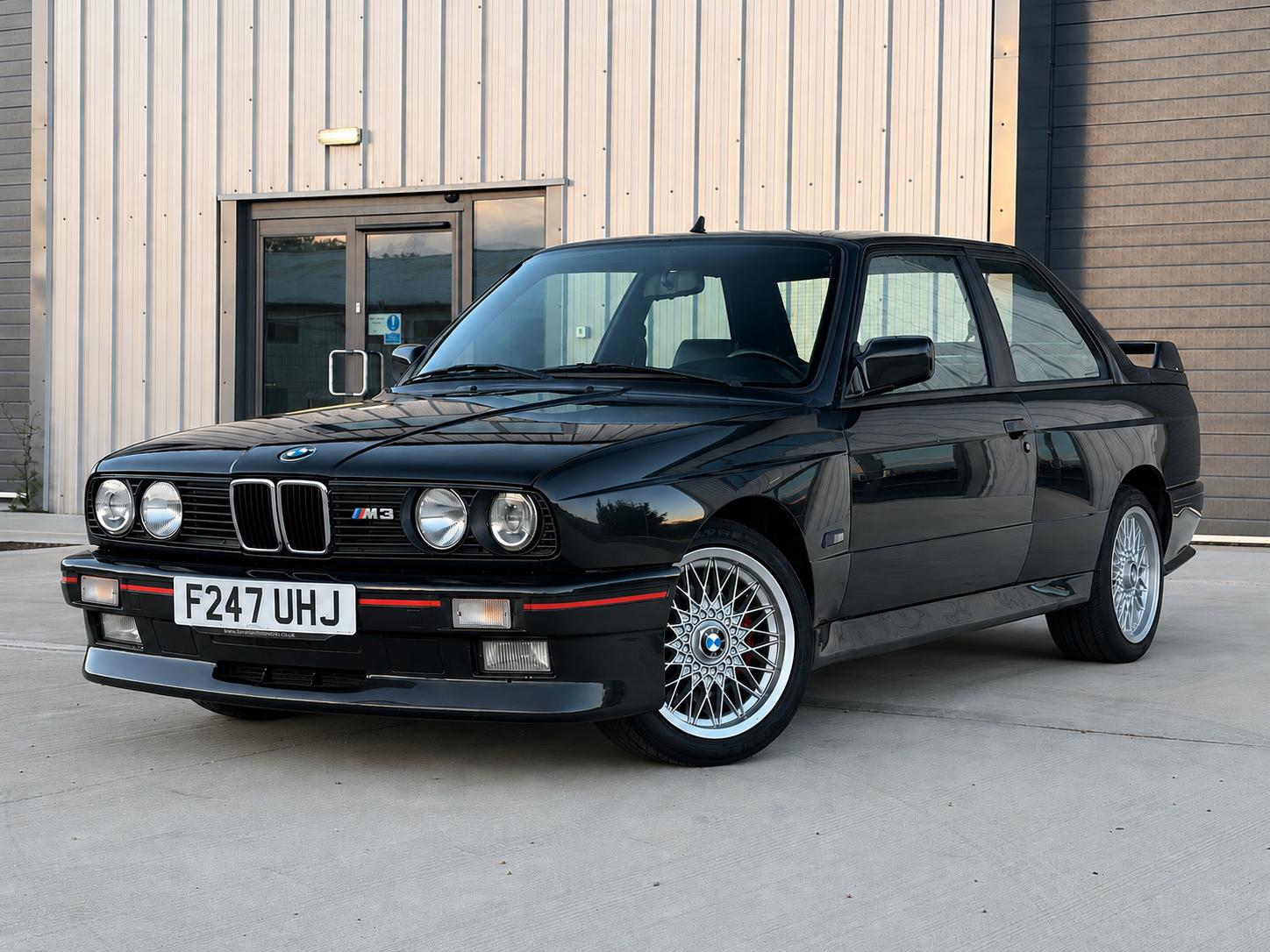 BMW M3 E30